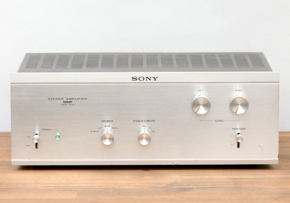 索尼 SONY TA-3200F 功率放大器