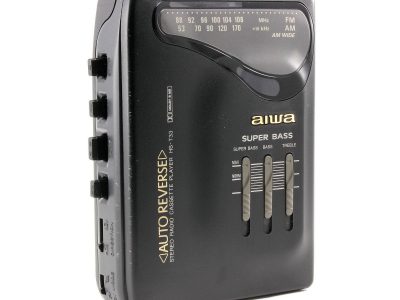 AIWA HS-T33 AM/FM 磁带随身听