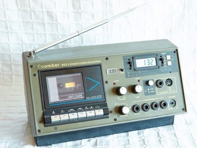 COOMBER 3011 CASSETTE PLAYER RECORDER