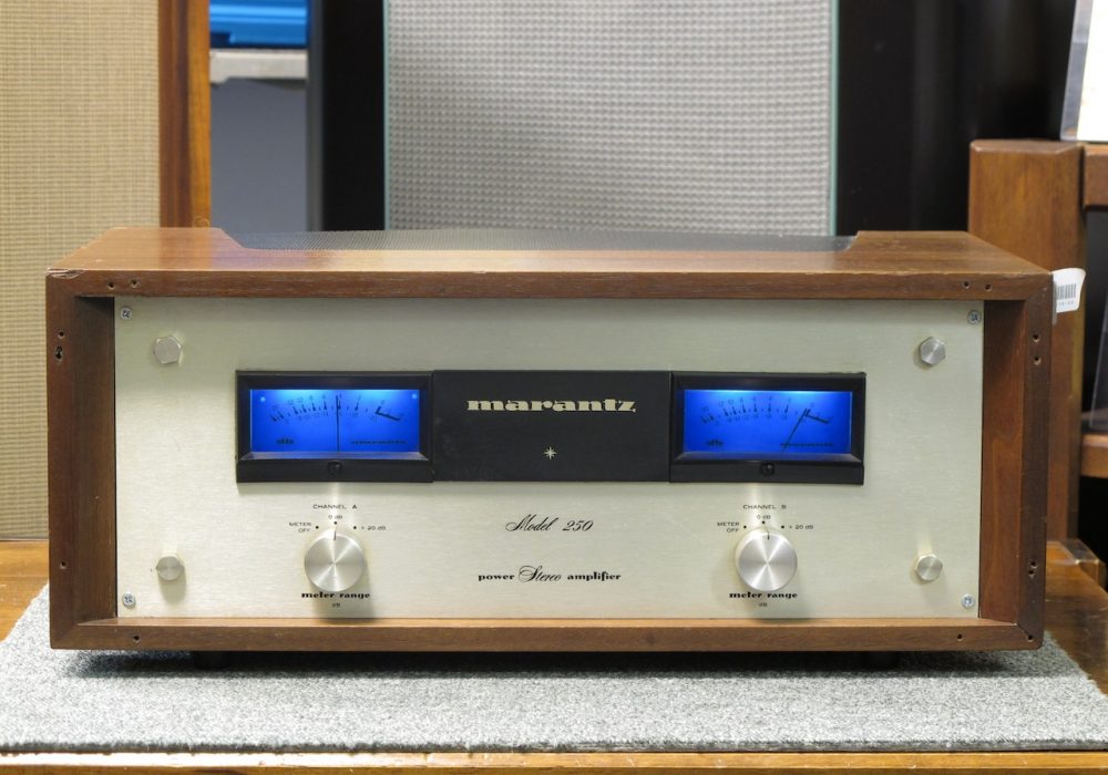 MARANTZ MODEL 250 功率放大器