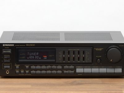 先锋 PIONEER SX-2300 立体声 收音机 / Radio / Verstärker / Amplifier in schwarz