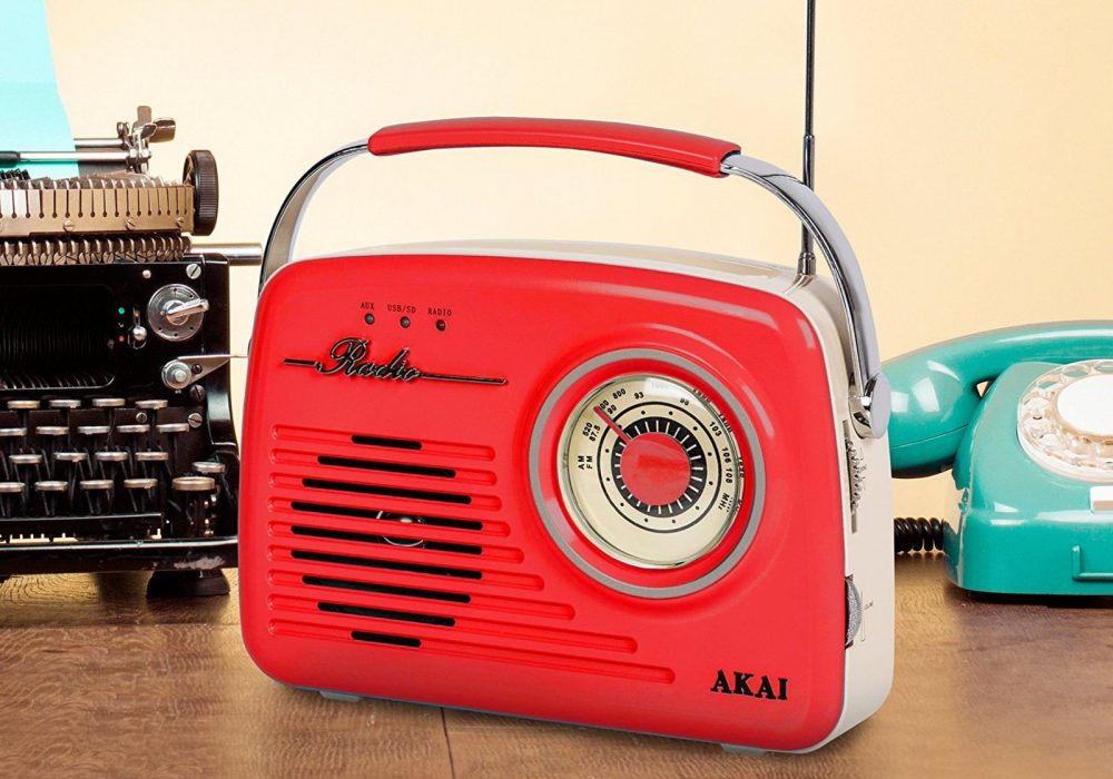AKAI A60014R AM/FM 仿古便携式收音机