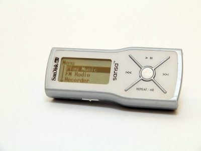 SanDisk M240 1GB MP3播放器