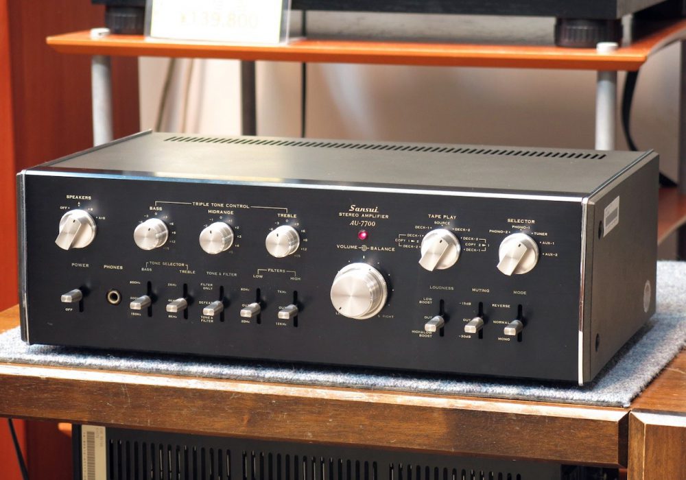 SANSUI AU-7700 功率放大器