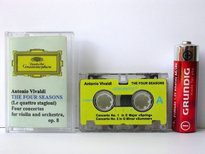 Antonio Vivaldi \"The Four Seasons\" 微型盒式磁带