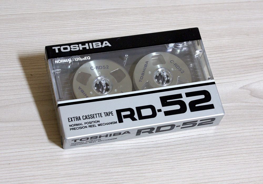 TEAC / Toshiba 小开盘 盒式录音磁带