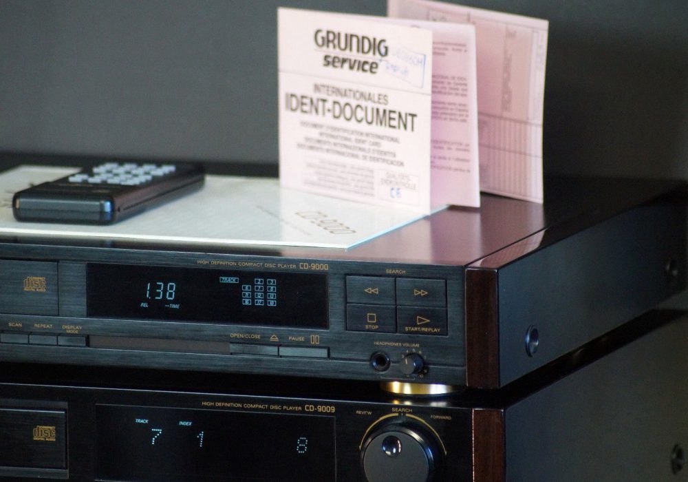 GRUNDIG FINEARTS CD9000 CD播放机