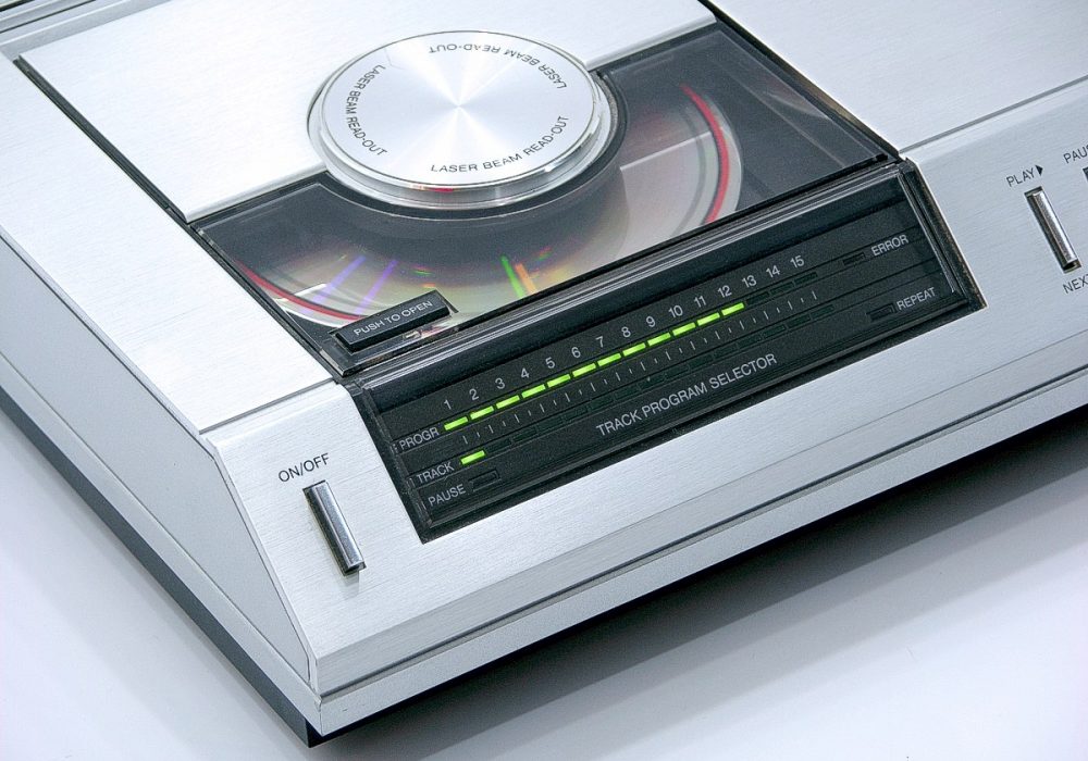 CD100 cd player by Philips…