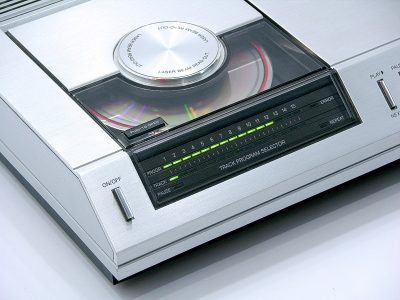 CD100 cd player by Philips…