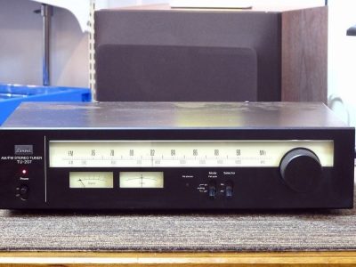 SANSUI TU-207 FM/AM 收音头