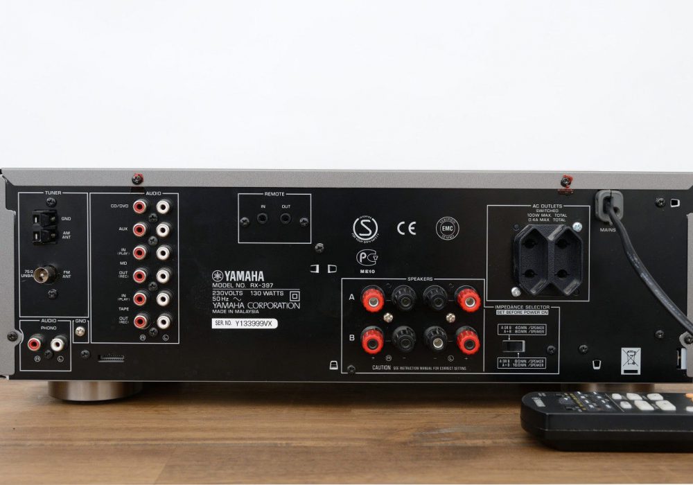 雅马哈 YAMAHA RX-397 收音/功率放大器