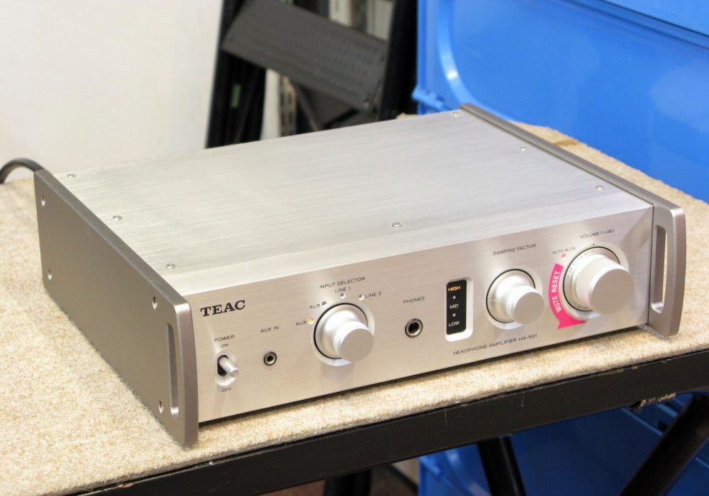 TEAC HA-501 耳机放大器