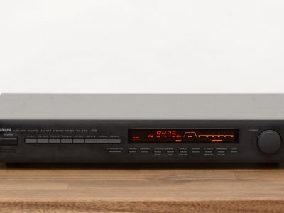 雅马哈 YAMAHA TX-540 立体声 Tuner / 收音机 / Empfänger