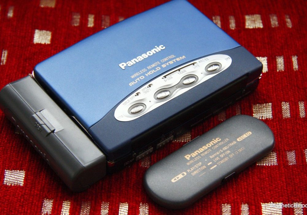 松下 Panasonic RQ S95 personal cassette player, A+++++++ sound, remote wireless, rare