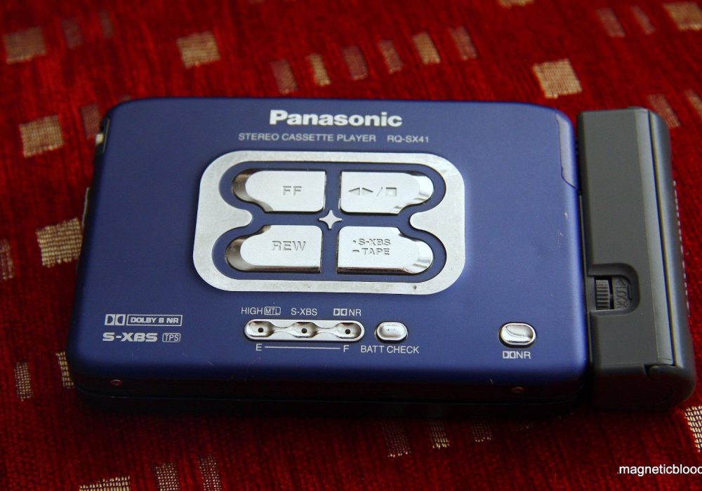 松下 Panasonic RQ SX41 autoreverse cassette player, new belts , 100% functional