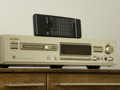 ONKYO MD-2321 MD播放机