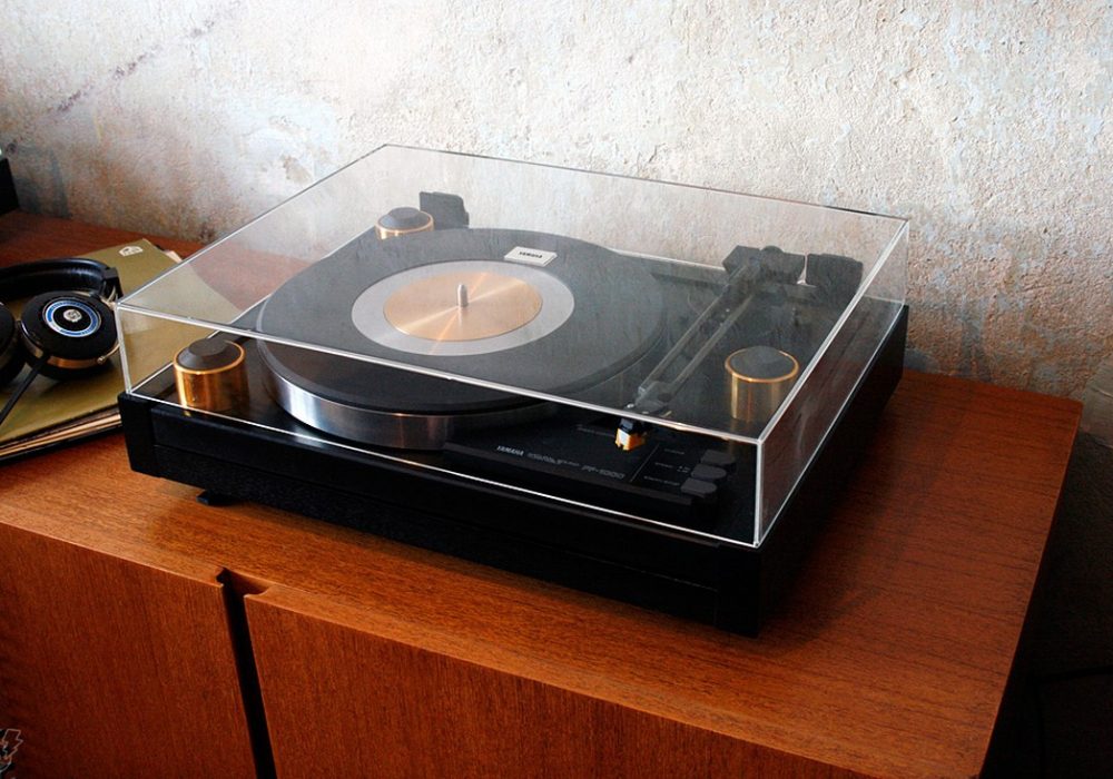 YAMAHA PF-1000 黑胶唱机 (1984)