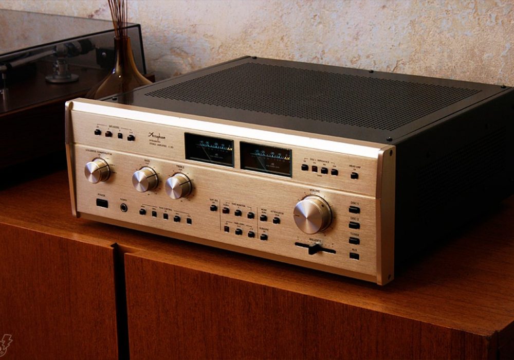 ACCUPHASE E-303 收扩机 (1978)