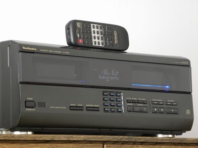 Technics SL-MC6 CD Changer