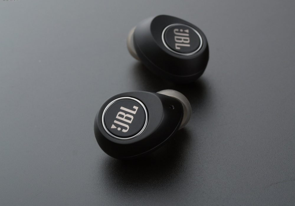 JBL FREE 入耳式蓝牙耳机 [真无线] 图集