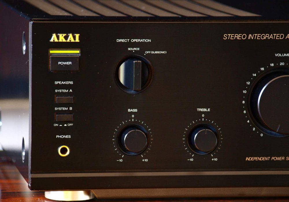 AKAI AM-37 功率放大器