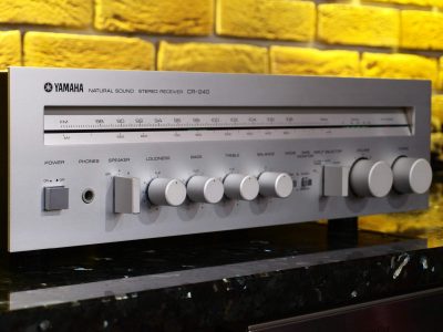 雅马哈 YAMAHA CR-240 FM/AM 收音头