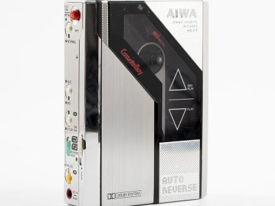 爱华 AIWA HS-F7 磁带随身听