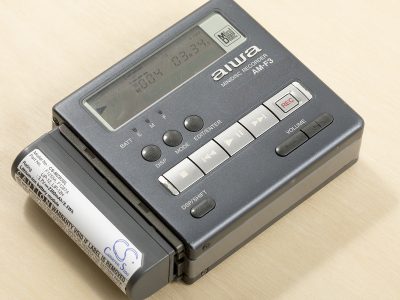 爱华 aiwa AM-F3 MD随身听