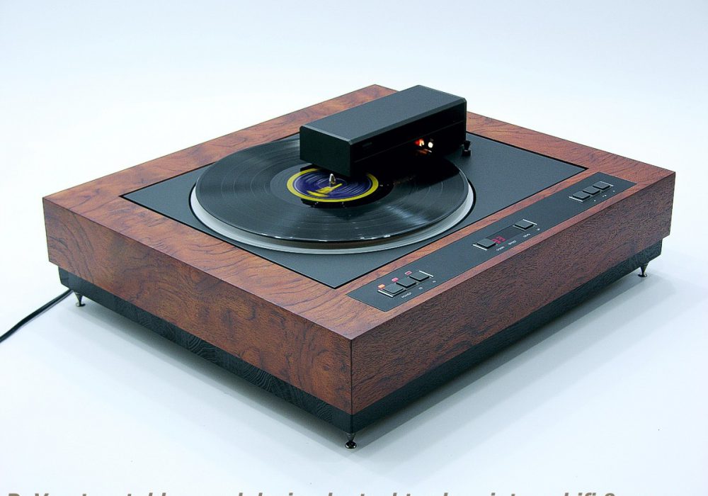 wood design based on ReVox B791 黑胶唱机