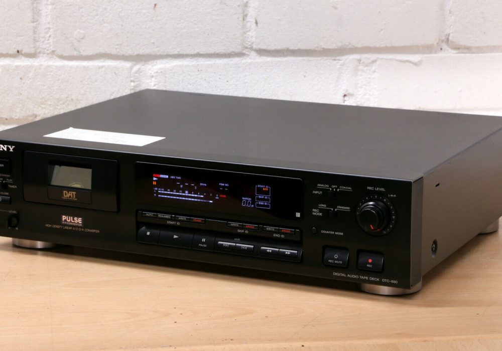 索尼 SONY DTC-690 DAT播放机