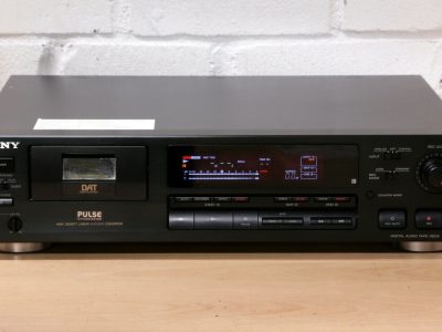 索尼 SONY DTC-690 DAT播放机