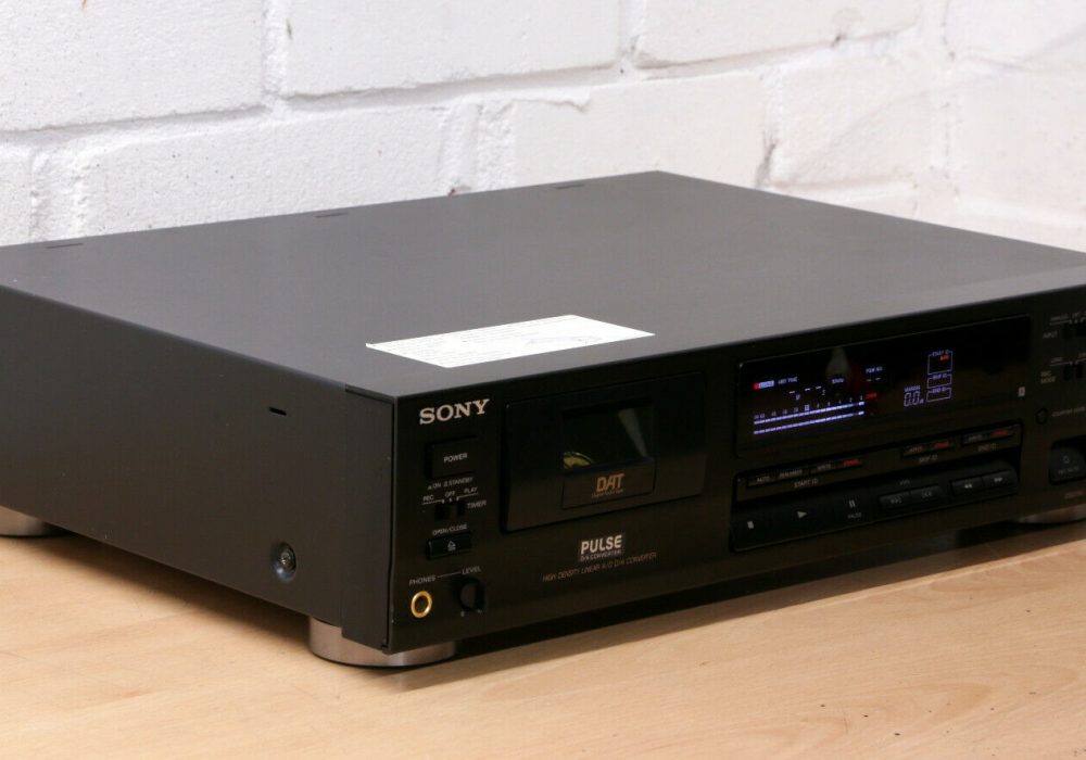 索尼 SONY DTC-690 DAT播放机