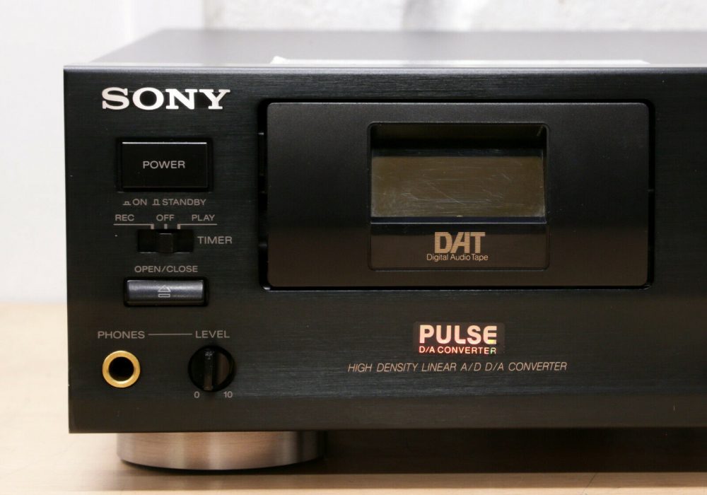 索尼 SONY DTC-690 DAT播放机