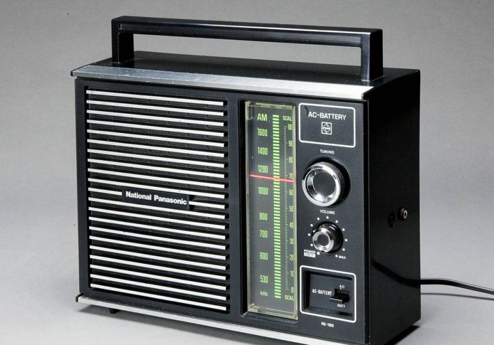 まだまだ、現役！National Panasonic ナショナル RE-195 AMトランジスターラジオ スマホ入力端子加工の中古美品。