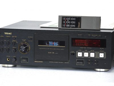 TEAC V-8030S High-End 卡座