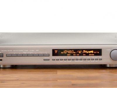 雅马哈 YAMAHA TX-950 AM/FM Tuner 收音头