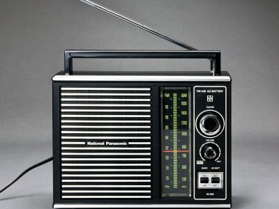 National Panasonic RE-695 FM/AM 收音机