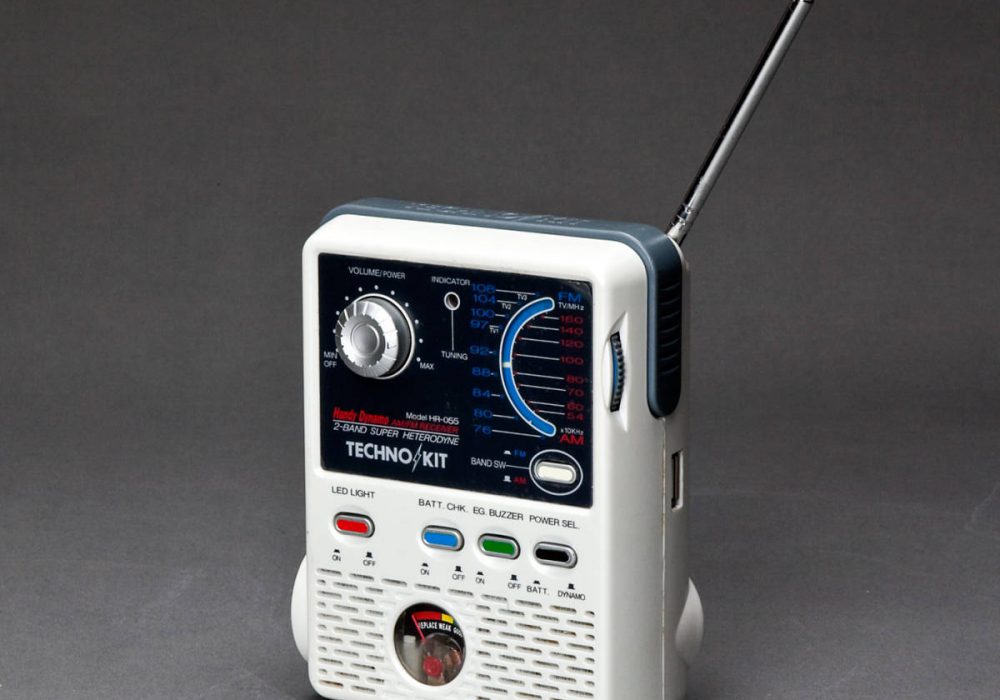 TECHNO KIT HR-665 AM/FM 自发电 便携式户外收音机
