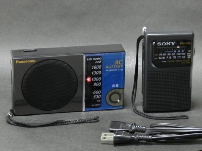 Panasonic R-U20 AM 收音机 + SONY ICF-S10 FM/AM 便携收音机