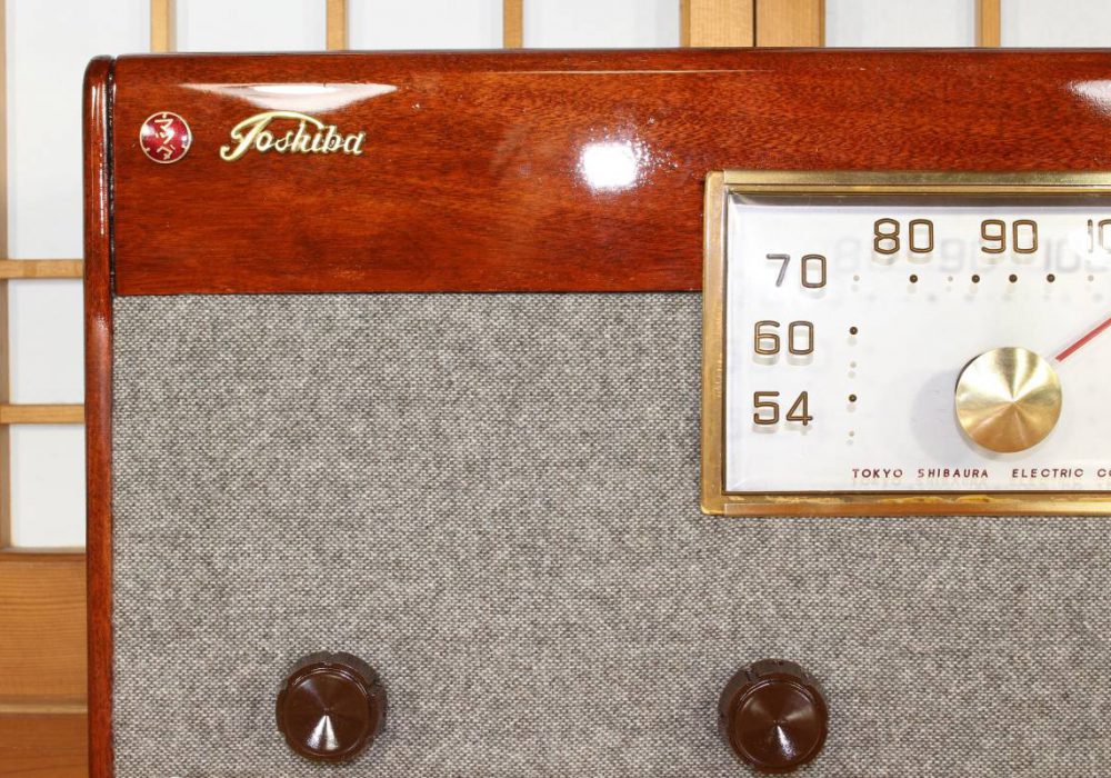Toshiba 513D 电子管收音机