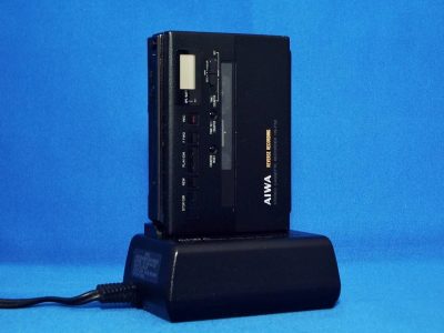 AIWA HS-F50 Cassette Boy 磁带随身听