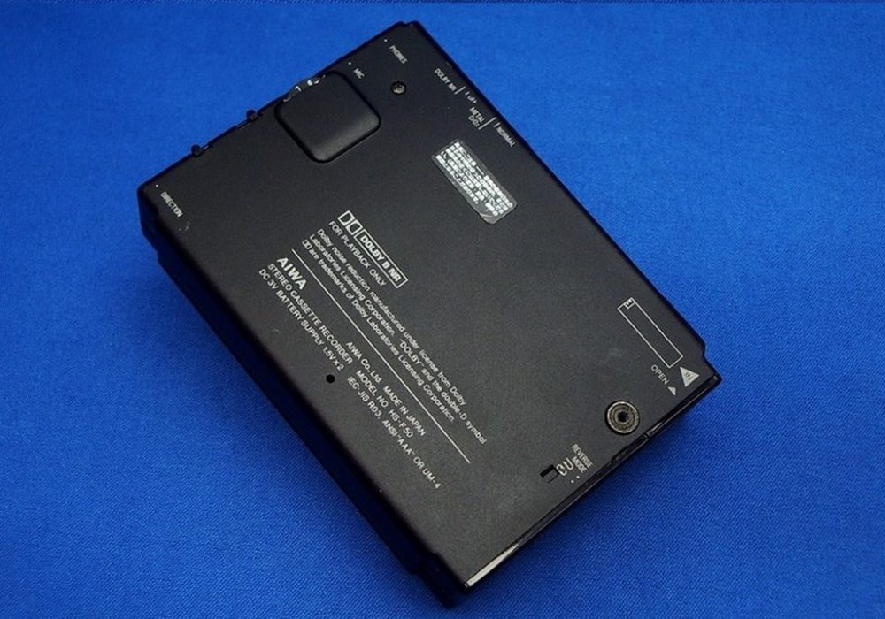 AIWA HS-F50 Cassette Boy 磁带随身听