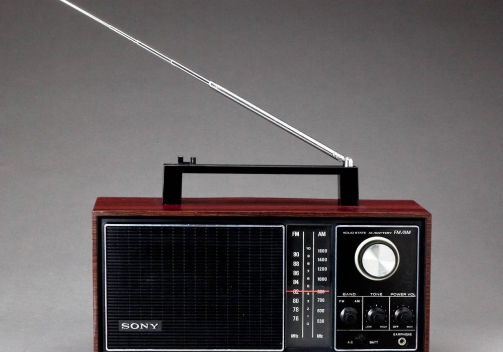 SONY 木調 トランジスターラジオ 8石 TFM-9200 8TORANSISTORS FM/AM AC/DC 実用中古品！