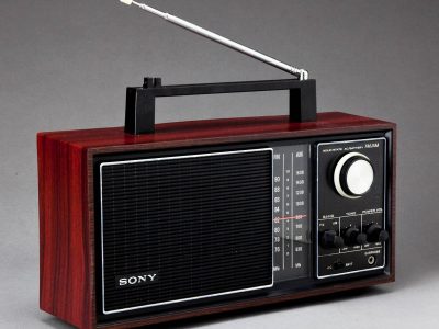 SONY 木調 トランジスターラジオ 8石 TFM-9200 8TORANSISTORS FM/AM AC/DC 実用中古品！
