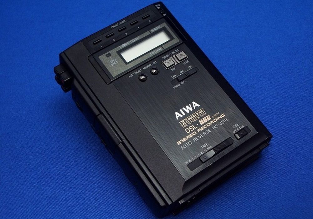 AIWA HS-J505 磁带随身听