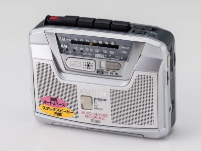 aiwa HS-JS380 磁带随身听