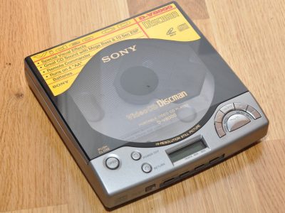 SONY D-V8000 Video CD 便携VCD播放机