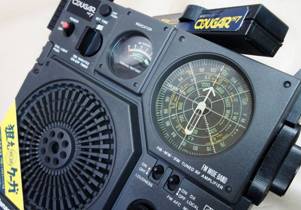 COUGAR RF-877 BCL 收音机