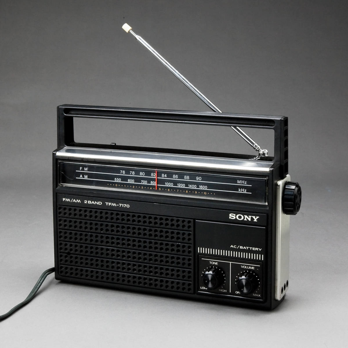 SONY TFM7170 FM/AM 收音机 Lark Club