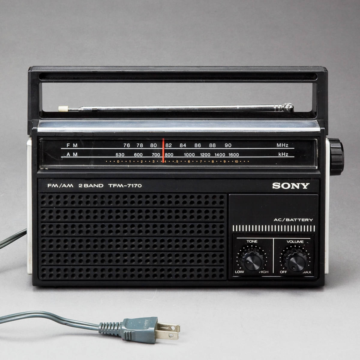 SONY TFM7170 FM/AM 收音机 Lark Club